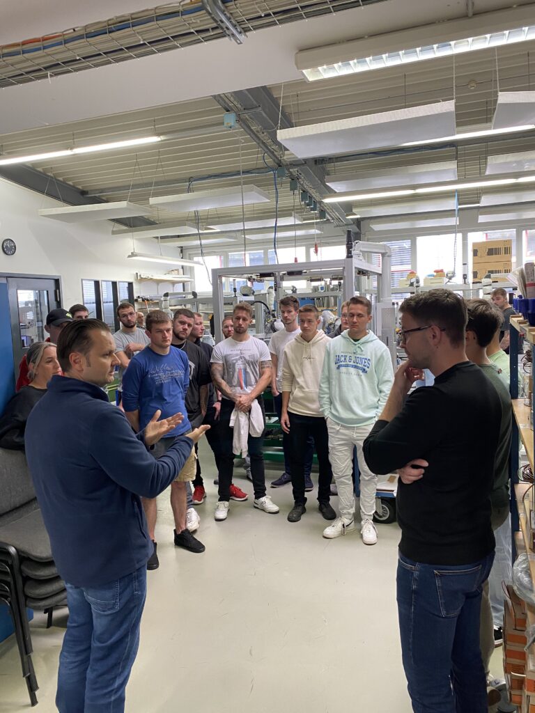 Maschinenbautechniker Führung Maschinenbautechniker in der Fertigung